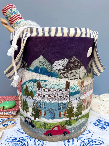 Winter Mountain Street Scene Project Bag