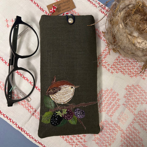 Glasses case - Wren on blackberries